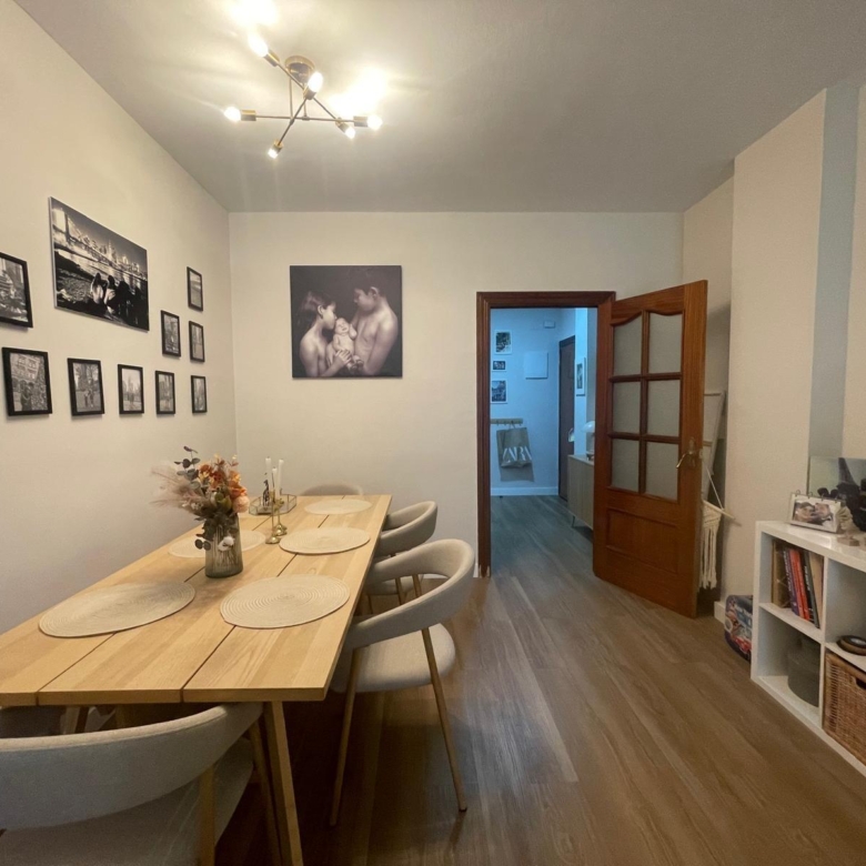 Piso en venta en Ciudad Jardín, 3 habitaciones, con terraza, la sensación de vivir en una casa