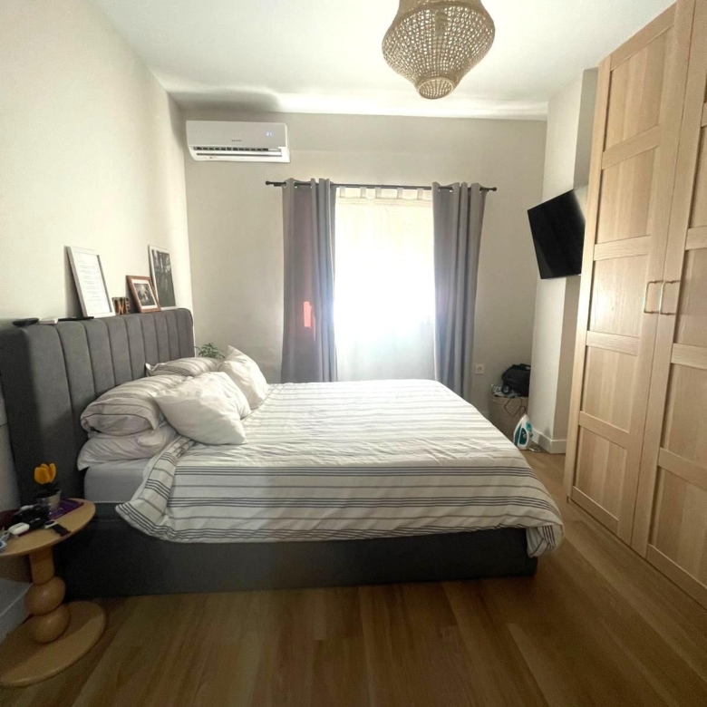 Piso en venta en Ciudad Jardín, 3 habitaciones, con terraza, la sensación de vivir en una casa
