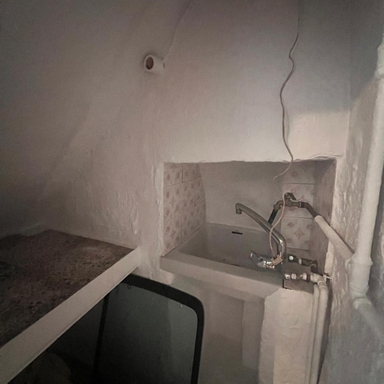 Casa en venta en Yunquera, 2 plantas más azotea, con licencia turística