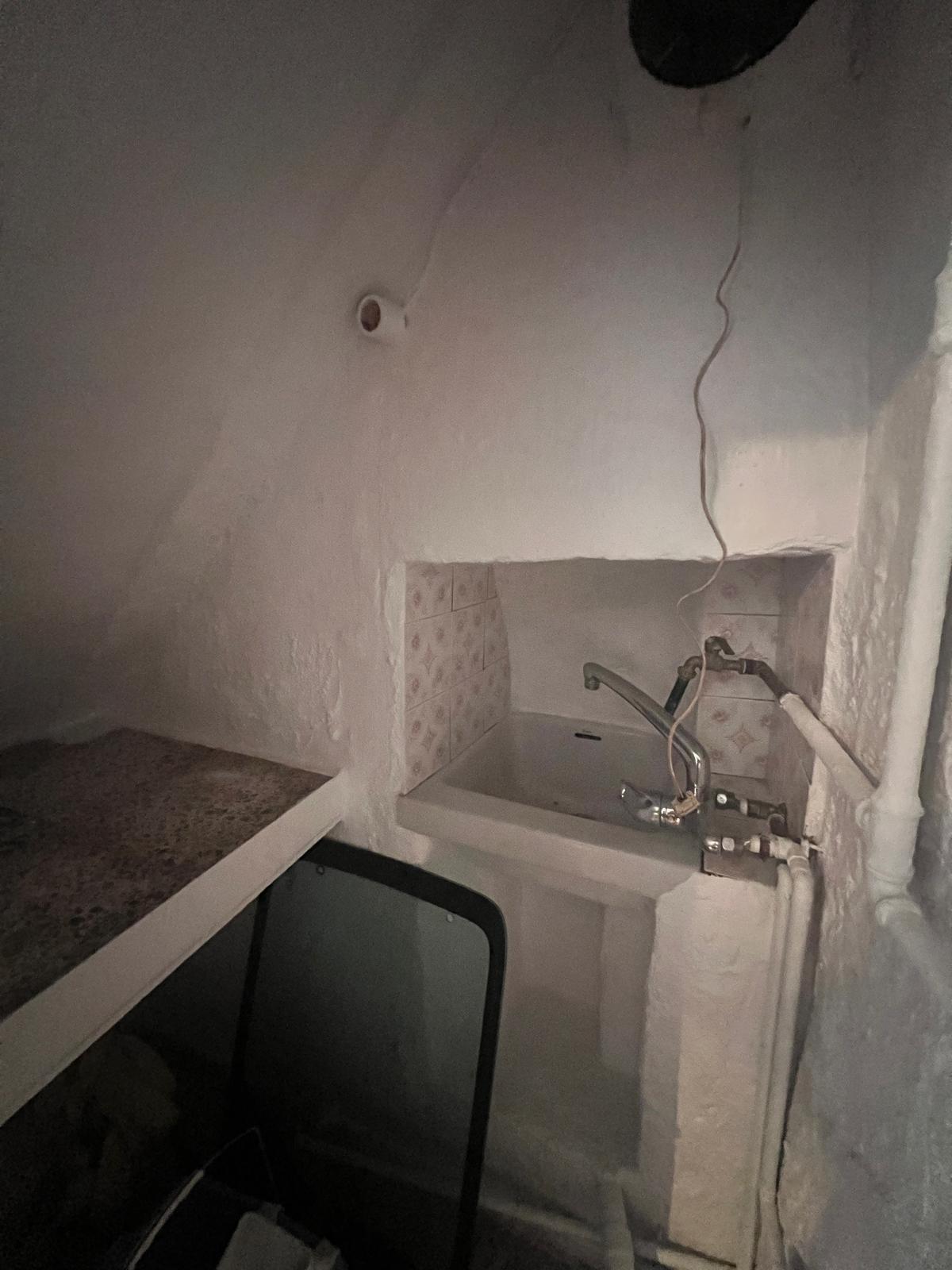 Casa en venta en Yunquera, 2 plantas más azotea, con licencia turística