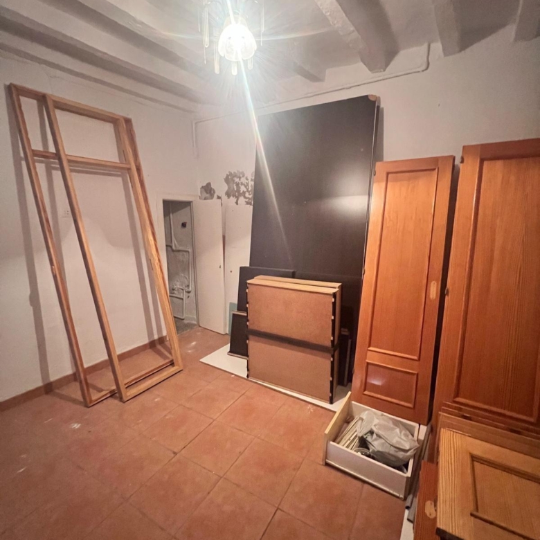 Casa en venta en Yunquera, 2 plantas más azotea, con licencia turística