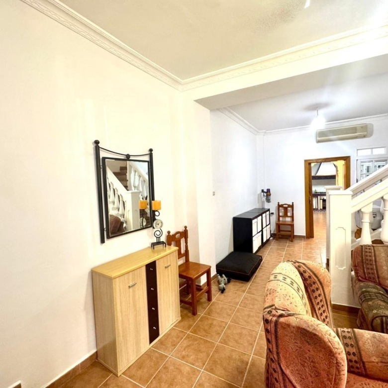 Casa céntrica con terraza