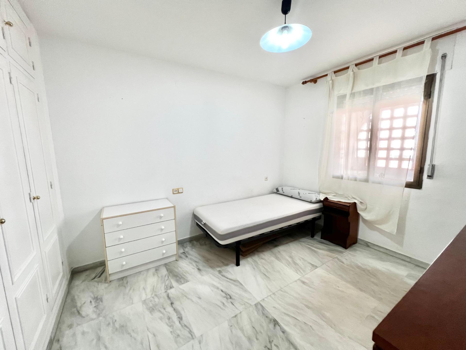 ORIENTACIÓN SUR CON TERRAZA Y GARAJE