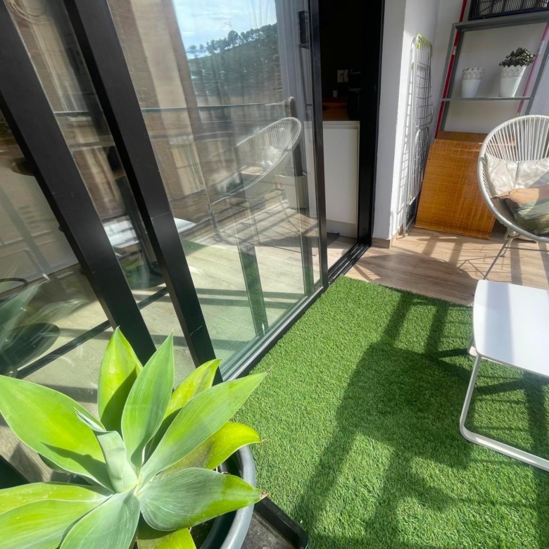Totalmente reformado con terraza