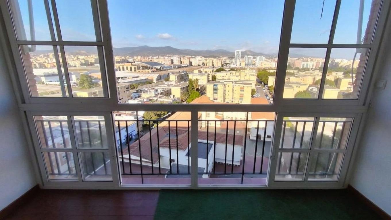 3 Habitaciones con terraza y vistas despejadas
