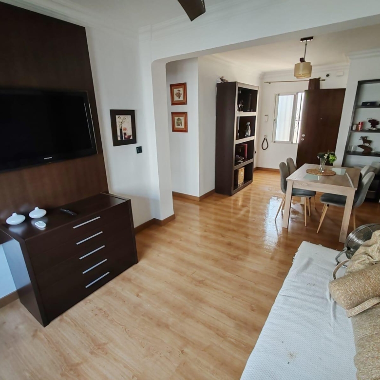 Habitaciones en alquiles zona La Aurora