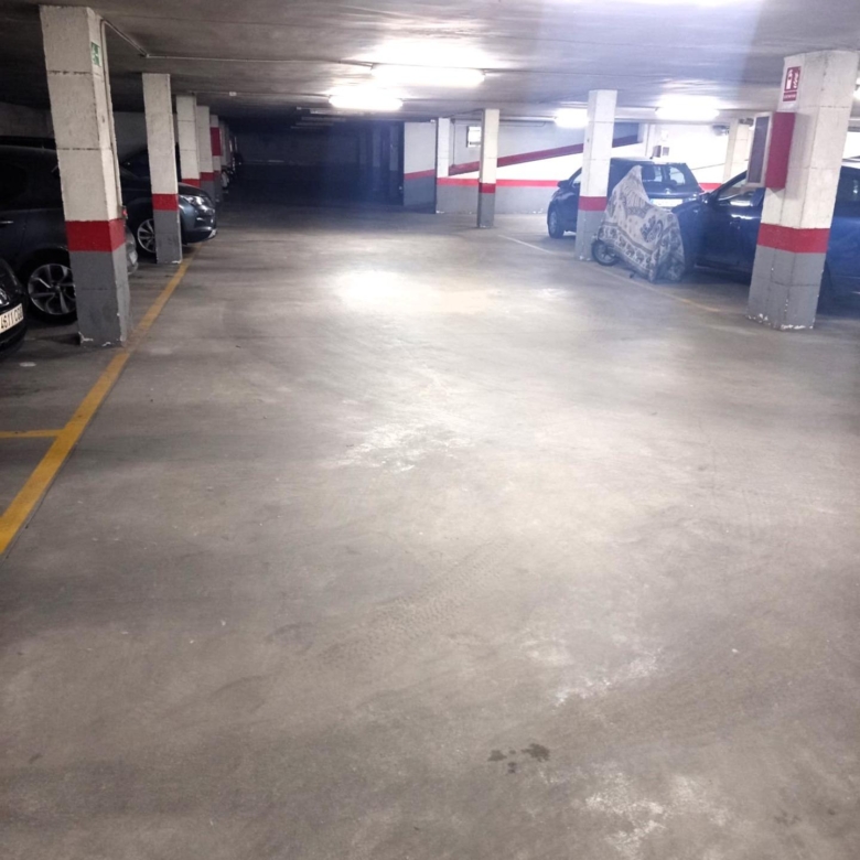 Garaje en venta en La Luz