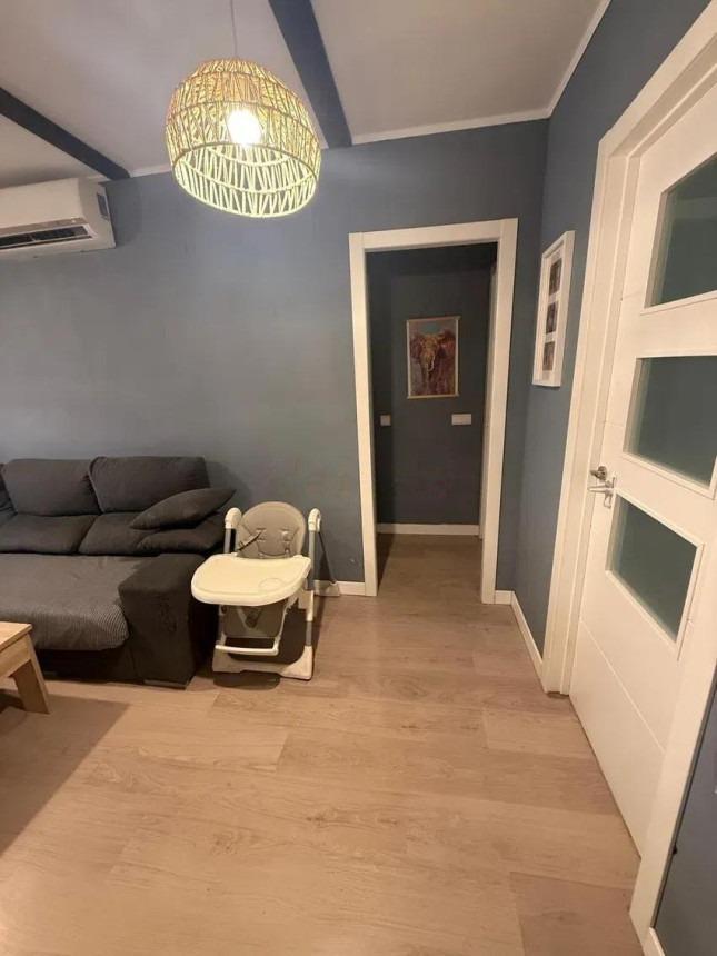 Piso en venta a un paso del Centro Histórico, 2 habitaciones, terraza/despacho y patio