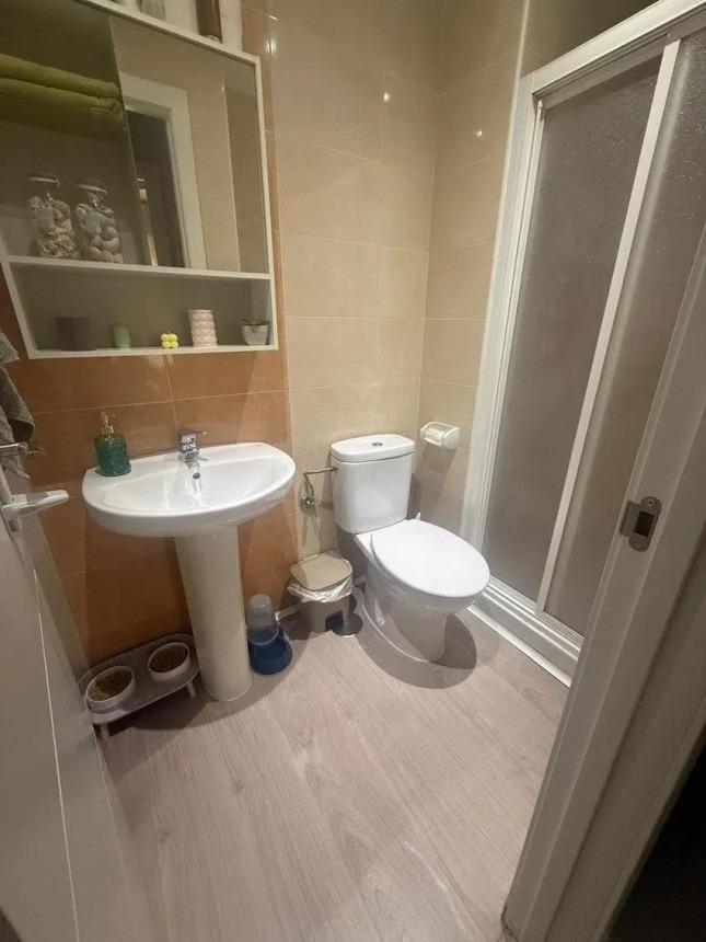 Piso en venta a un paso del Centro Histórico, 2 habitaciones, terraza/despacho y patio
