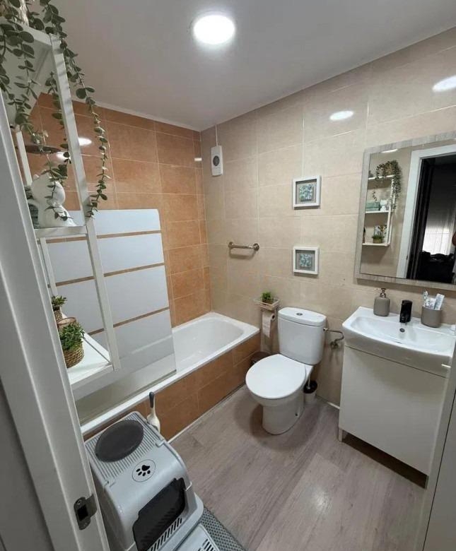 Piso en venta a un paso del Centro Histórico, 2 habitaciones, terraza/despacho y patio