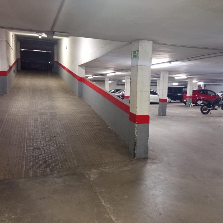 Garaje en venta en La Luz