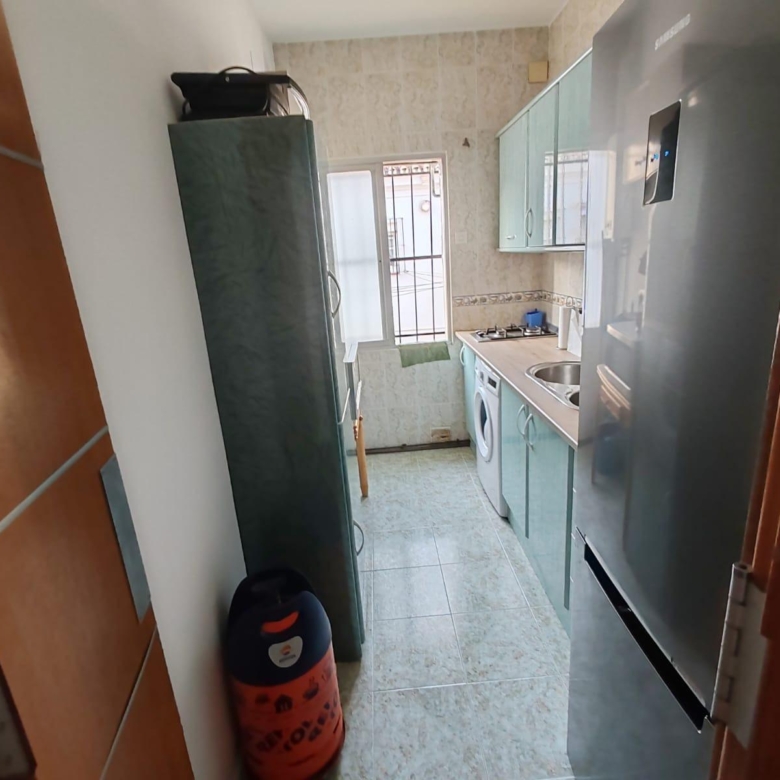Habitaciones en alquiles zona La Aurora