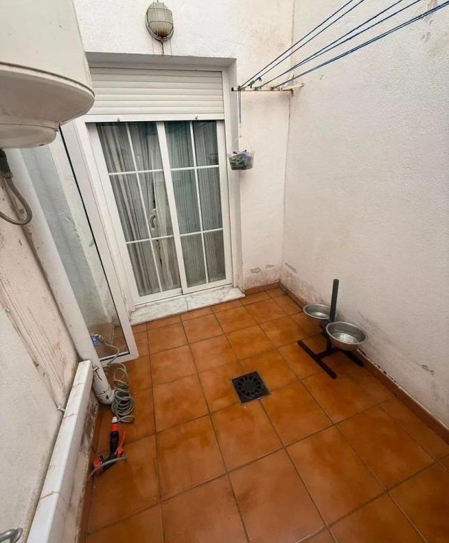Piso en venta a un paso del Centro Histórico, 2 habitaciones, terraza/despacho y patio