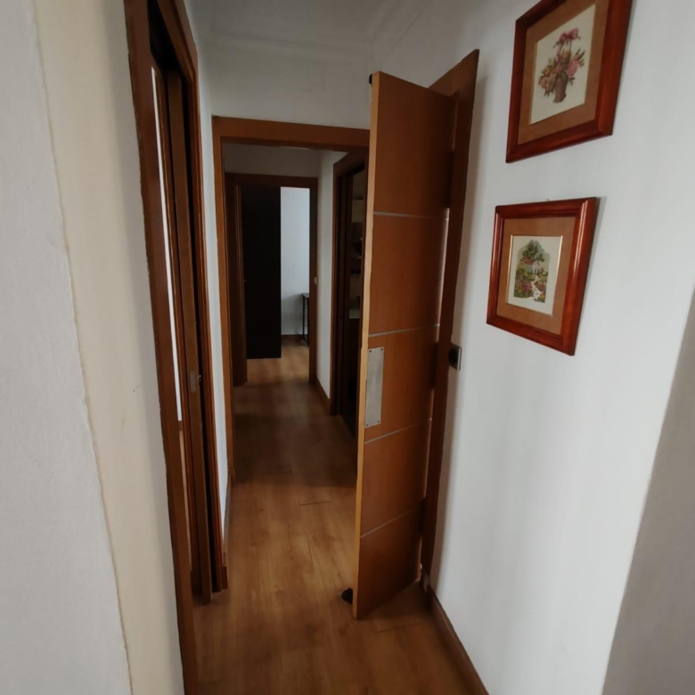 Habitaciones en alquiles zona La Aurora