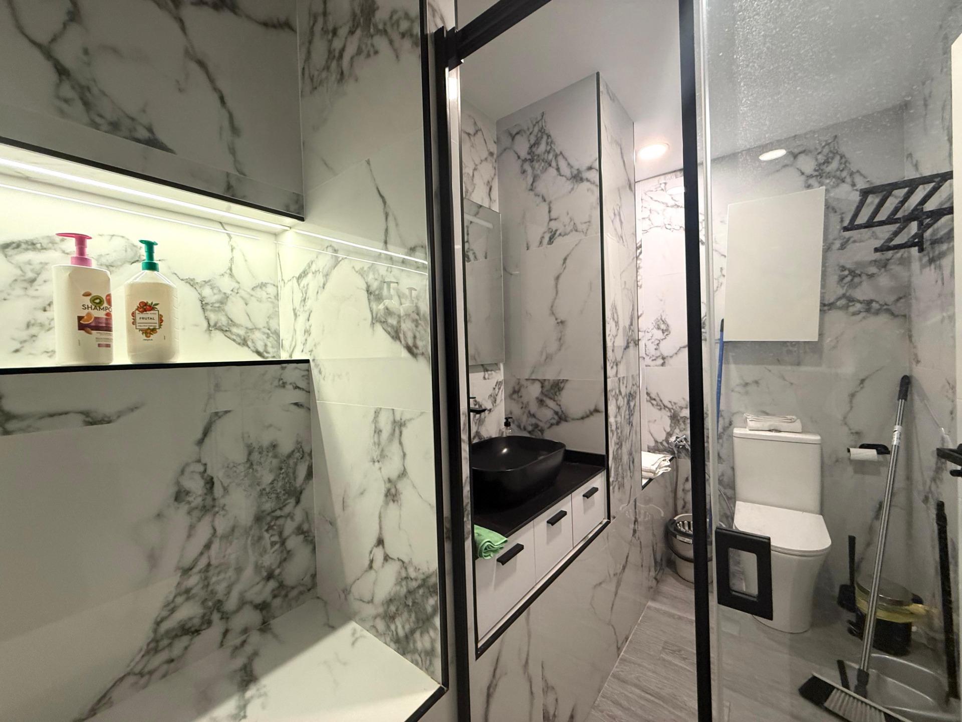 Espectacular apartamento a estrenar a un paso del centro histórico de Málaga con licencia vacacional
