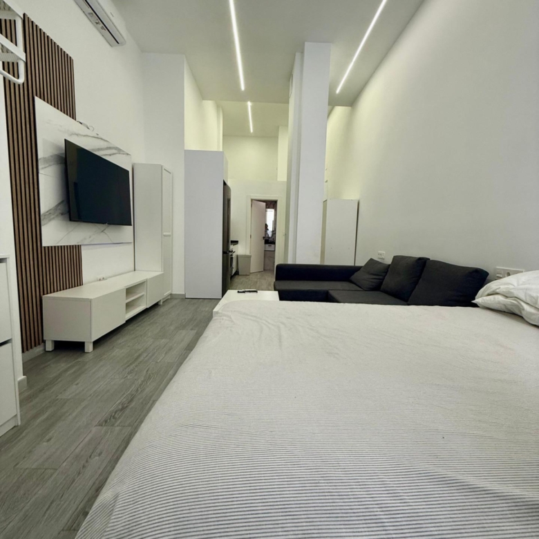 Espectacular apartamento a estrenar a un paso del centro histórico de Málaga con licencia vacacional