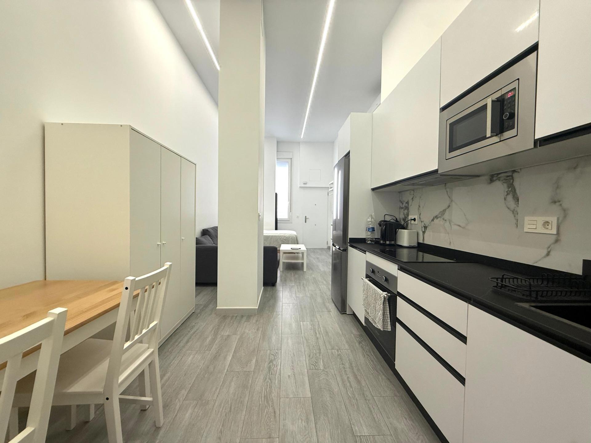 Espectacular apartamento a estrenar a un paso del centro histórico de Málaga con licencia vacacional