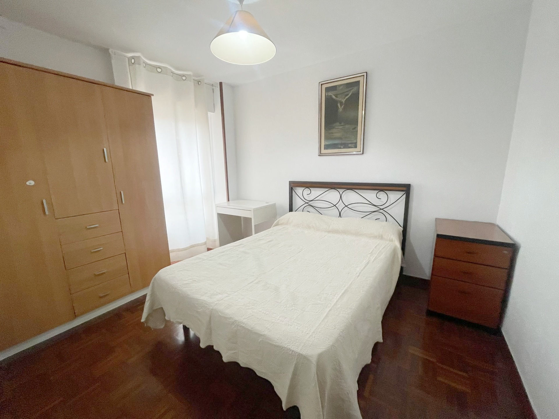 Vivienda en alquiler con plaza de garaje  junto a la Estación de Tren María Zambrano