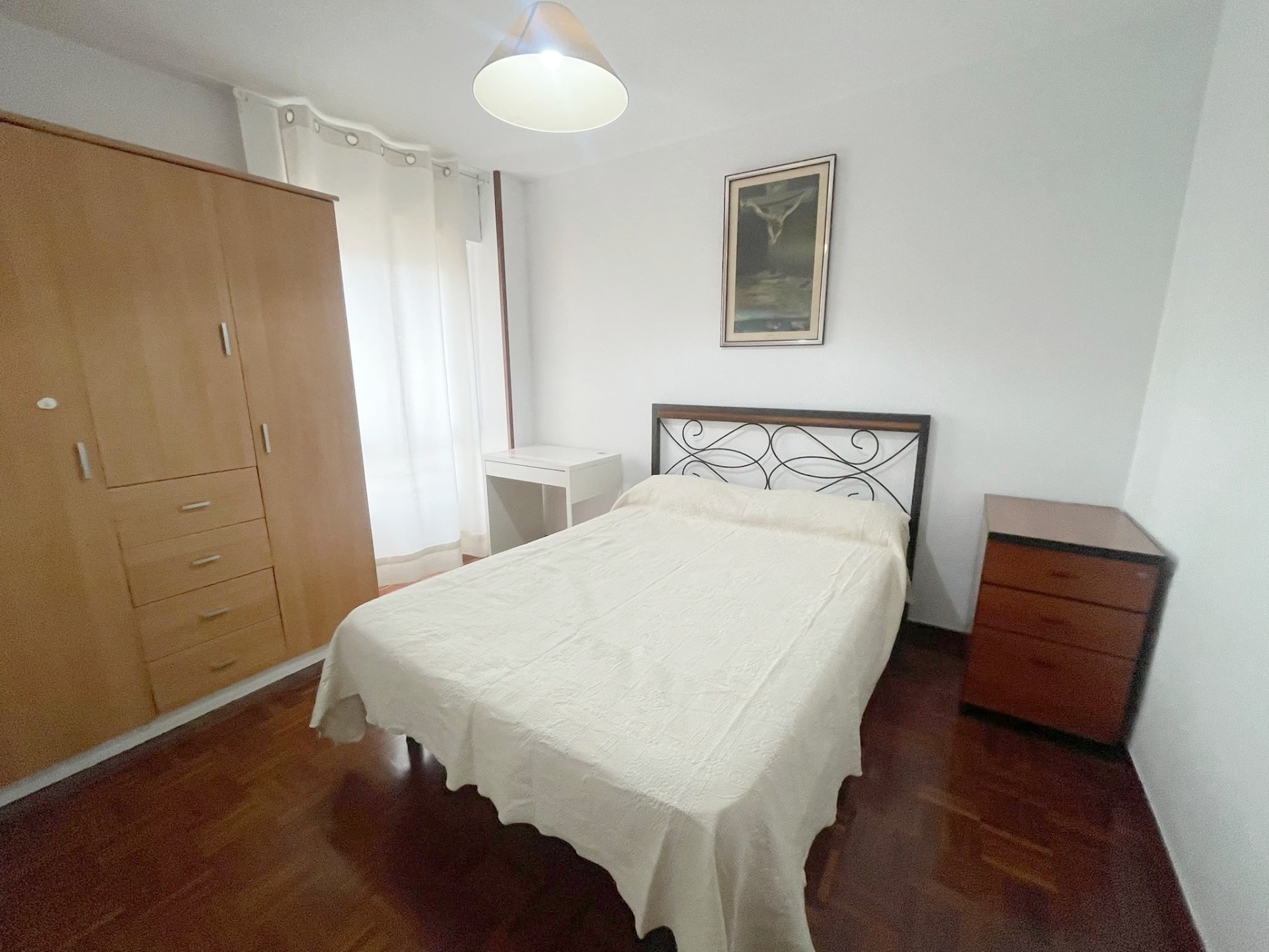 Vivienda en alquiler con plaza de garaje  junto a la Estación de Tren María Zambrano