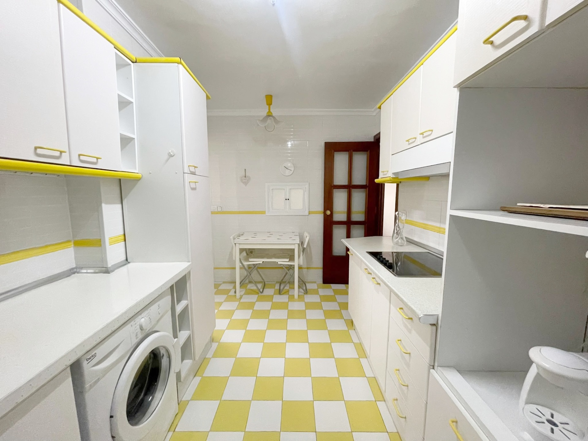 Vivienda en alquiler con plaza de garaje  junto a la Estación de Tren María Zambrano