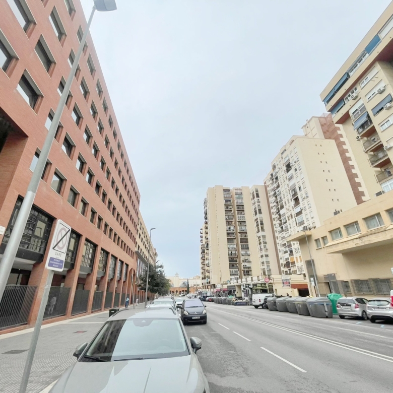 Vivienda en alquiler con plaza de garaje  junto a la Estación de Tren María Zambrano