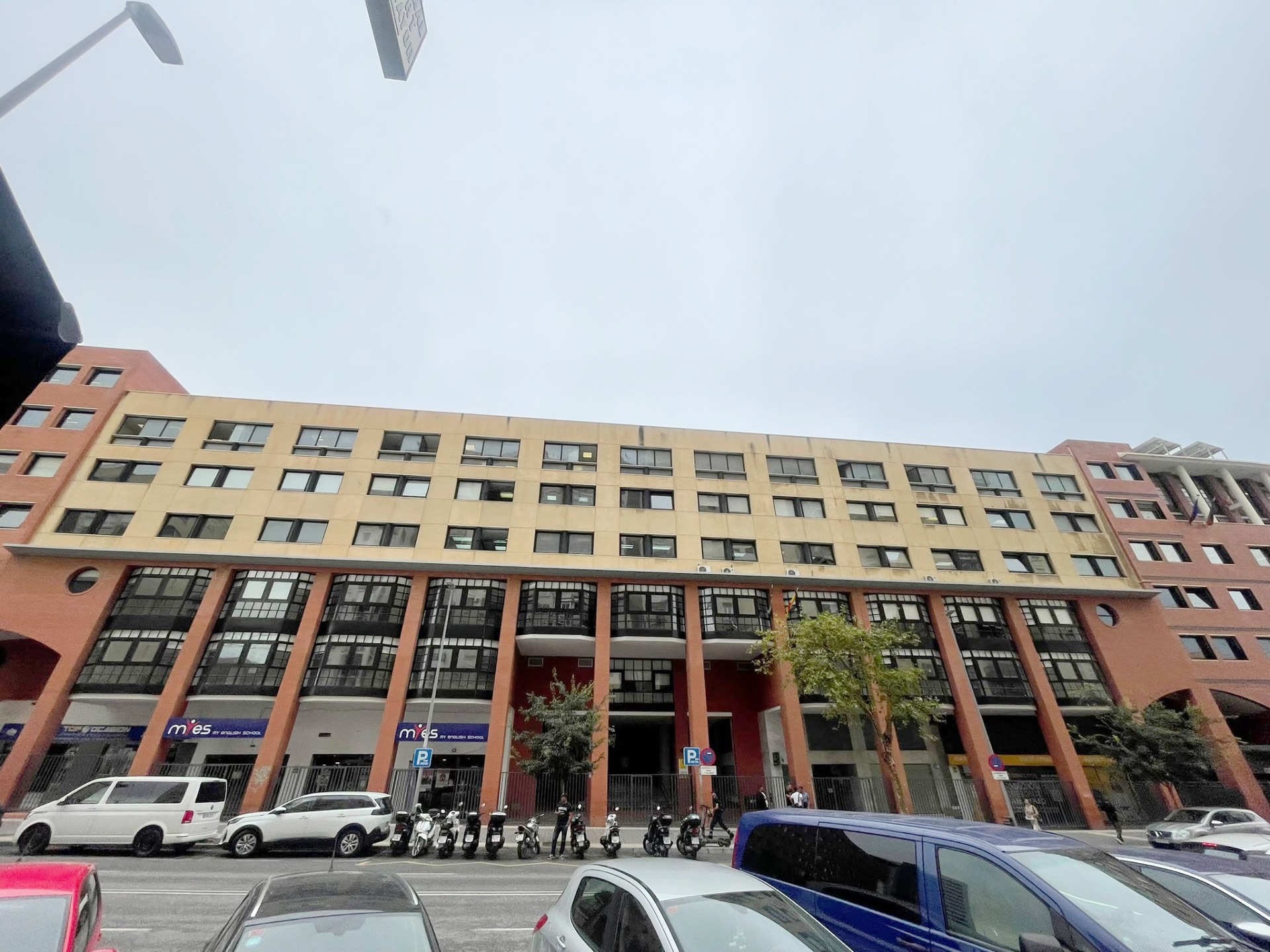 Vivienda en alquiler con plaza de garaje  junto a la Estación de Tren María Zambrano