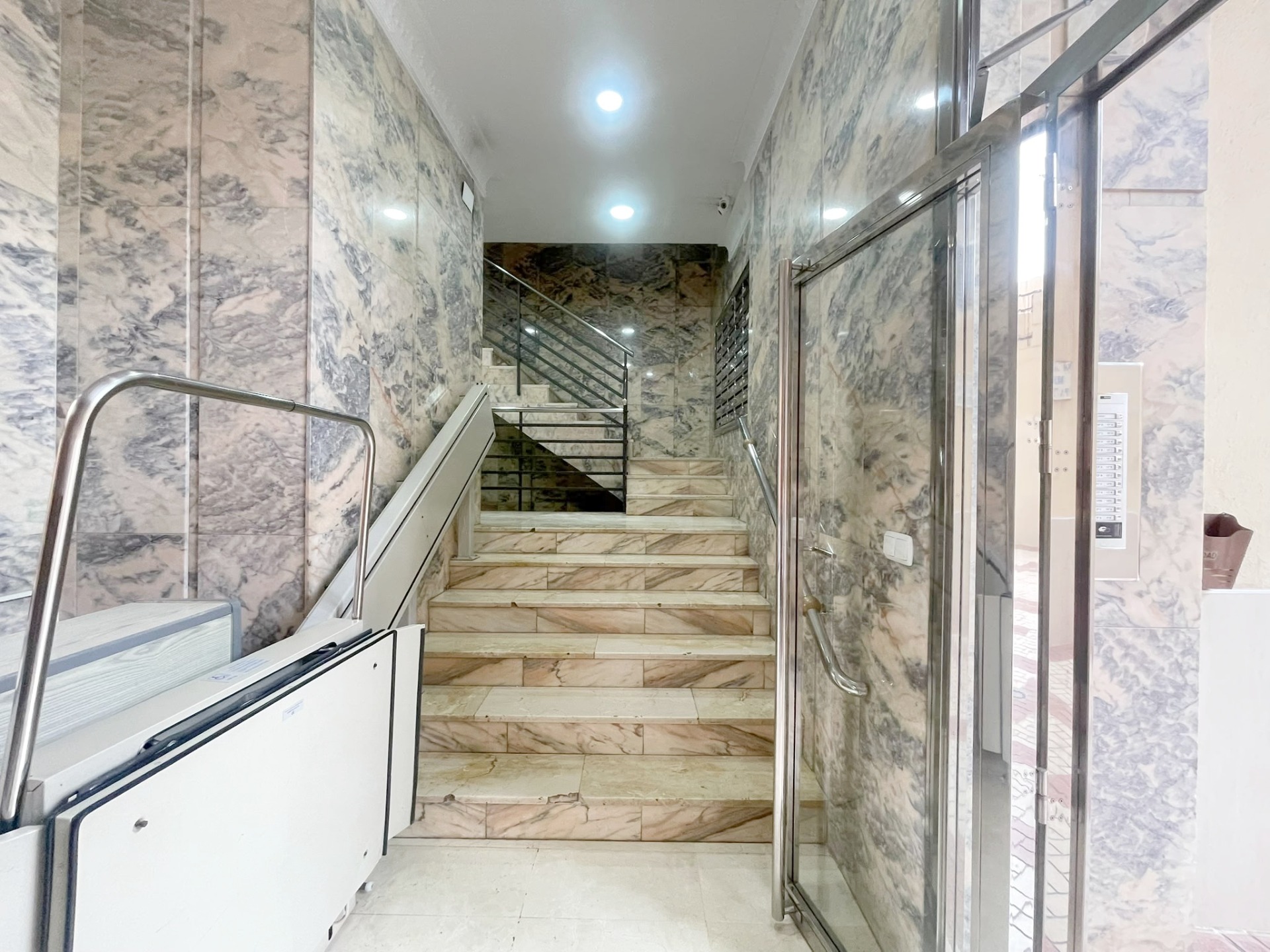 Vivienda en alquiler con plaza de garaje  junto a la Estación de Tren María Zambrano