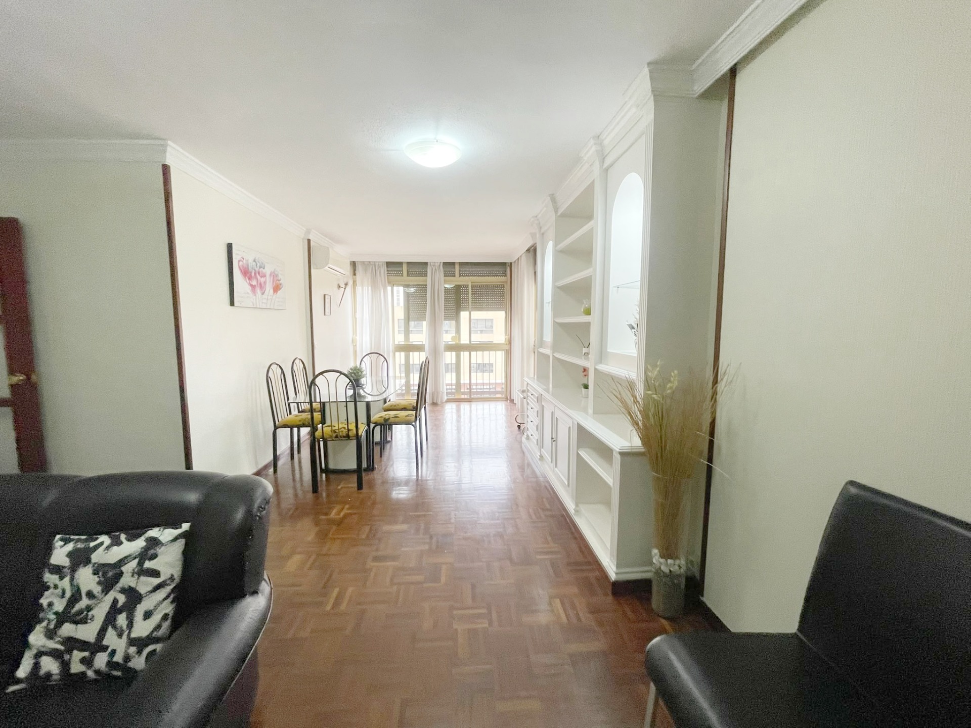 Vivienda en alquiler con plaza de garaje  junto a la Estación de Tren María Zambrano