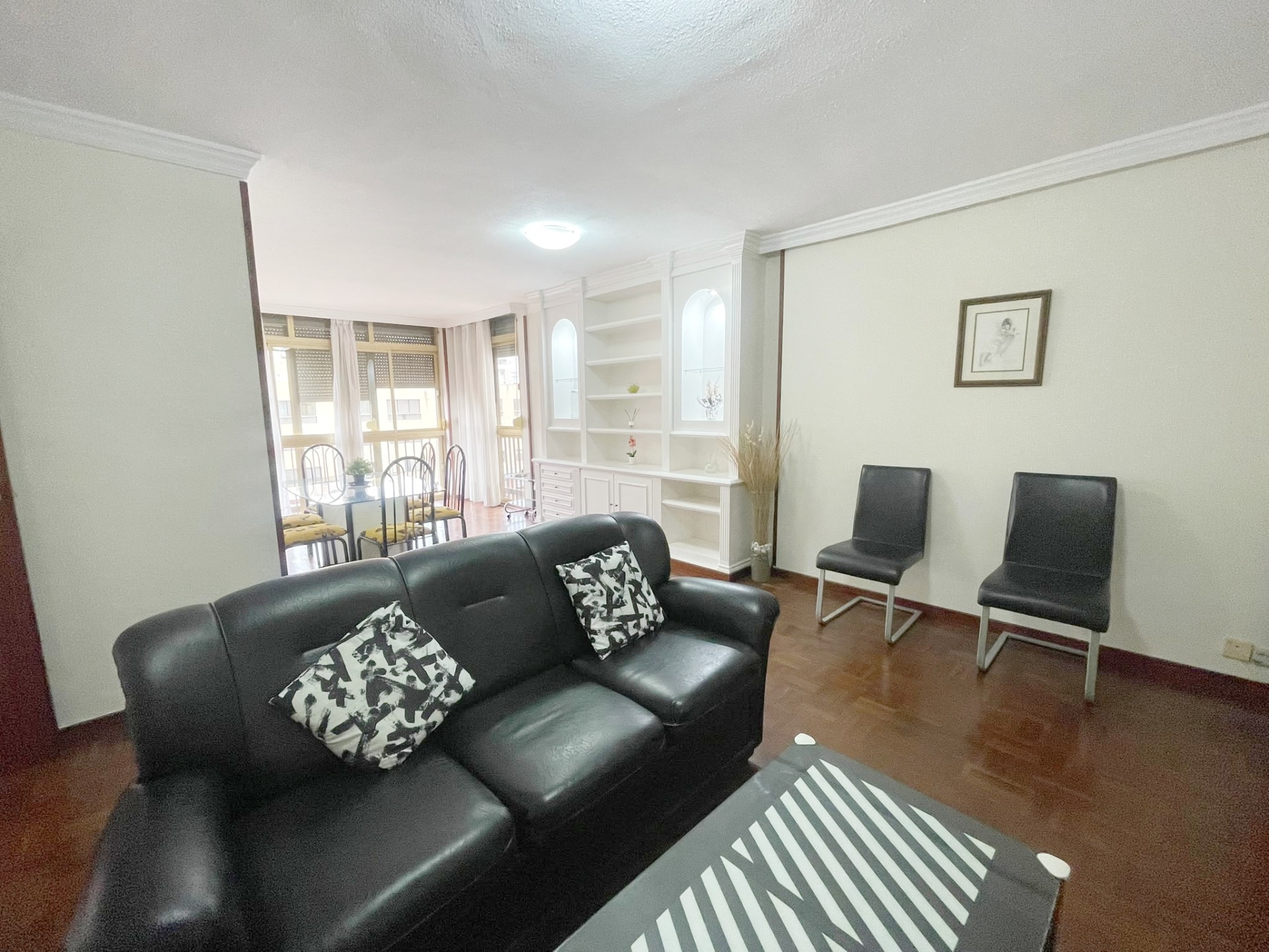Vivienda en alquiler con plaza de garaje  junto a la Estación de Tren María Zambrano